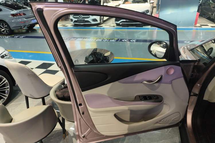 Used BYD Dolphin 2021 405 km Fashion Edition
