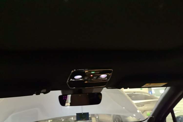 Used Nio ES8 2020 580 km Range Signature Edition Six-Seater Version