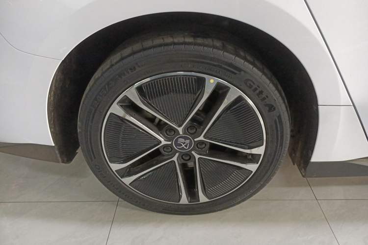 Used BYD Han 2023 EV Champion Edition 605KM Front-Drive Premium Model