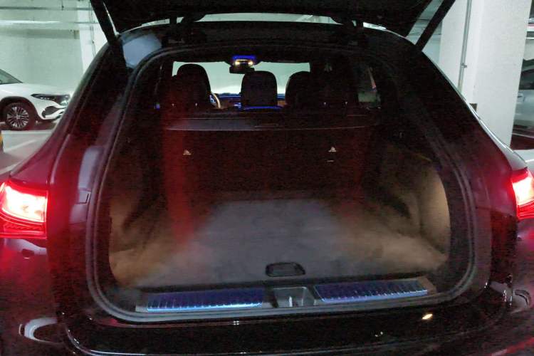 Used Mercedes-Benz EQE SUV 2023 350 4MATIC Pioneer Edition
