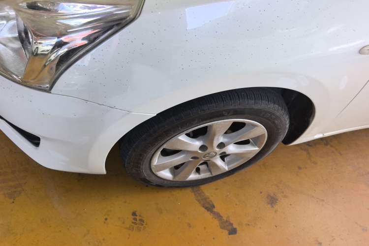 Used Nissan Tiida 2011 1.6L CVT Smart Version
