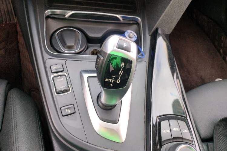 Used BMW 3 Series 2018 320Li Fashion Model
