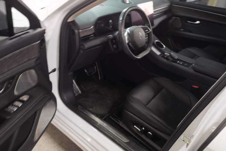 Used Hima AITO M5 2022 Range-Extended Rear-Drive Standard Version
