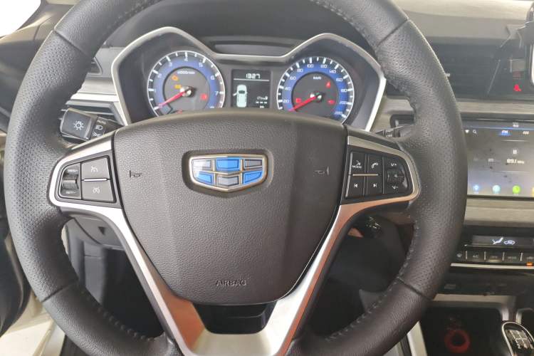 Used Geely Auto Vision X3 2017 1.5L Manual Luxury Model
