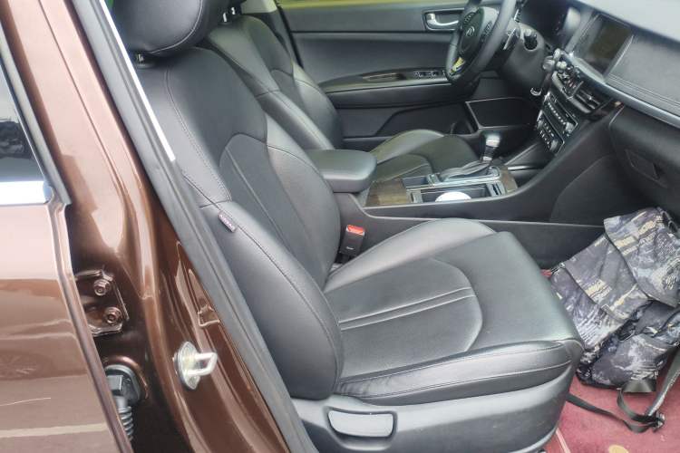 Used Kia K5 2016 1.6T Automatic LUX
