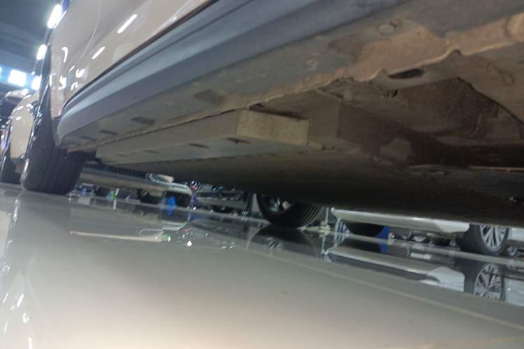 Used ORA Good Cat 2023 401 km Standard Range Premium Version Lithium Iron Phosphate
