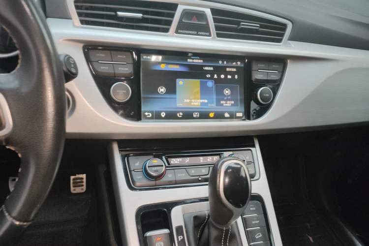 Used Geely Auto Emgrand X7 Sport 2016 1.8TD Automatic All-Wheel Drive Smart Version
