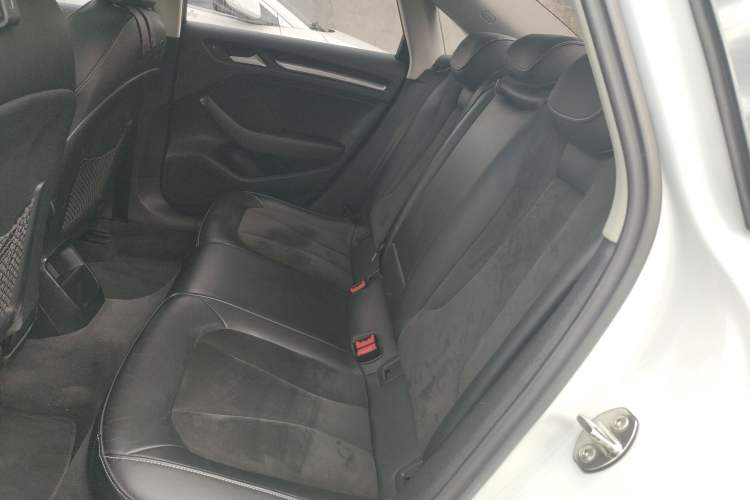 Used Audi A3 2016 Limousine 35 TFSI Prestige Edition
