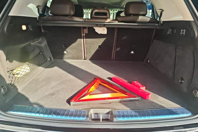 Used Mercedes-Benz GLE 2023 GLE 350 4MATIC Stylish Model