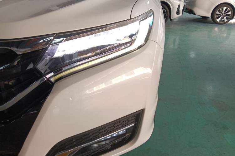 Used Honda UR-V 2017 370TURBO 2WD Prestige Edition China V
