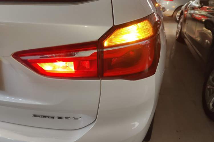Used BMW X1 2019 sDrive20Li Leading Model

