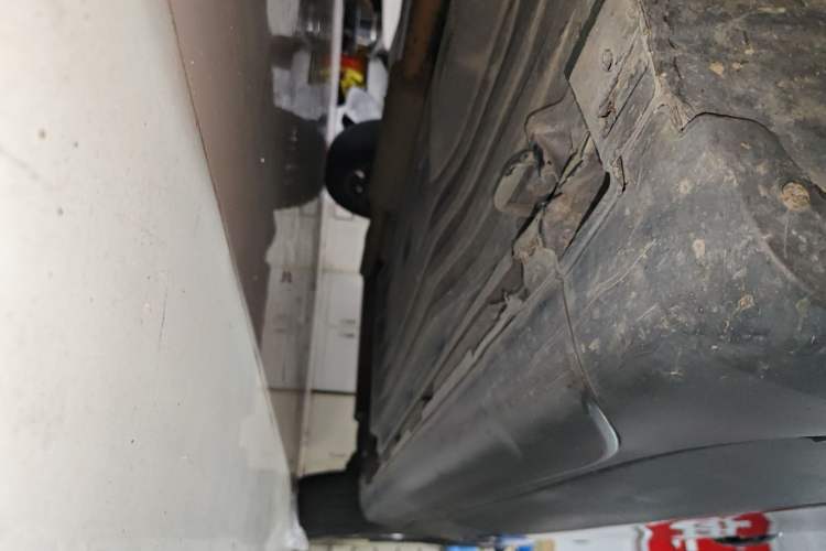 Used Suzuki S-Cross 2015 1.6L CVT Two-Wheel Drive Entry-Level Trim
