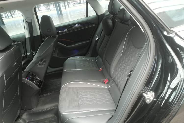 Used Volkswagen Magotan 2024 380TSI DSG Ultimate Edition
