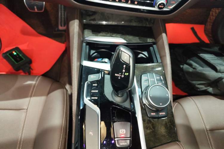 Used BMW 5 Series 2019 525Li M Sport Package