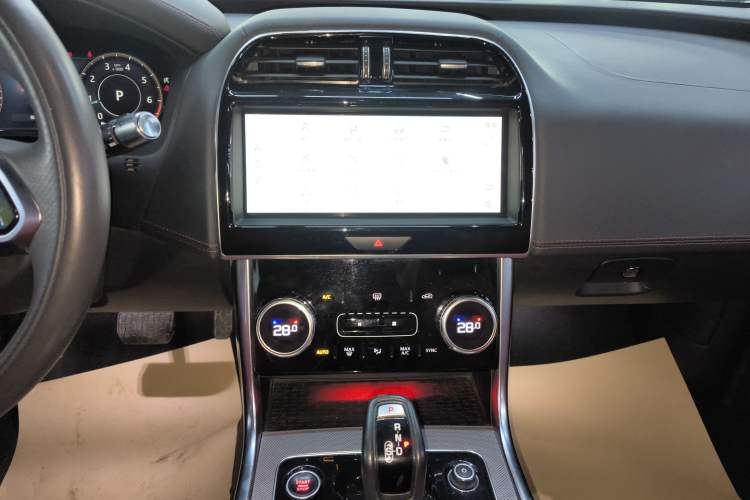 Used Jaguar XEL 2021 2.0T 250 PS R-DYNAMIC S Advanced Sport Edition