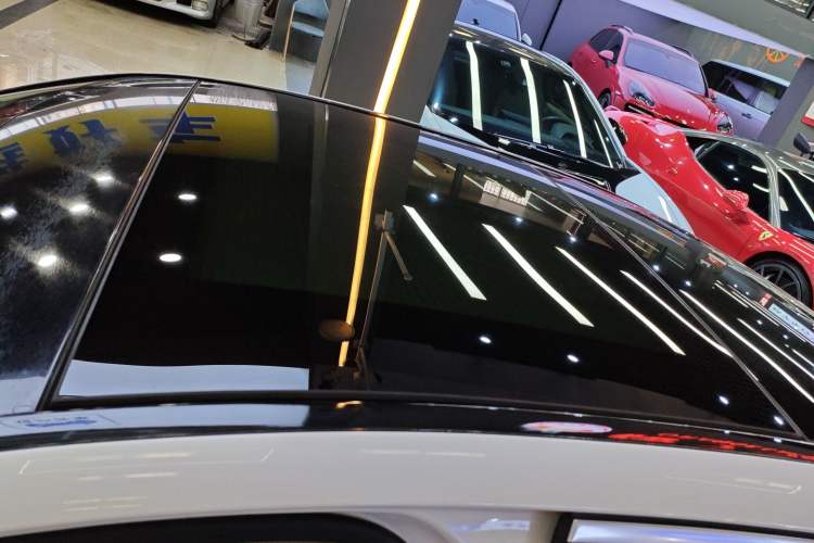 Used Mercedes-Benz C-Class 2015 C 200 L