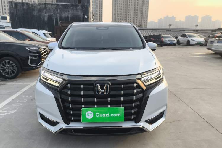 Used Honda Elysion 2024 2.0L eHEV Luxury Edition