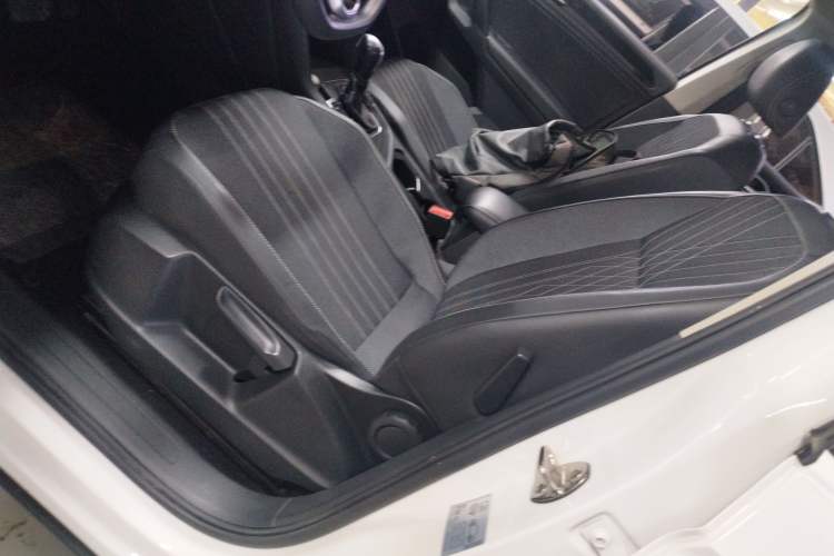 Used Volkswagen Tiguan L 2022 330TSI Automatic Two-Wheel Drive Comfort Edition
