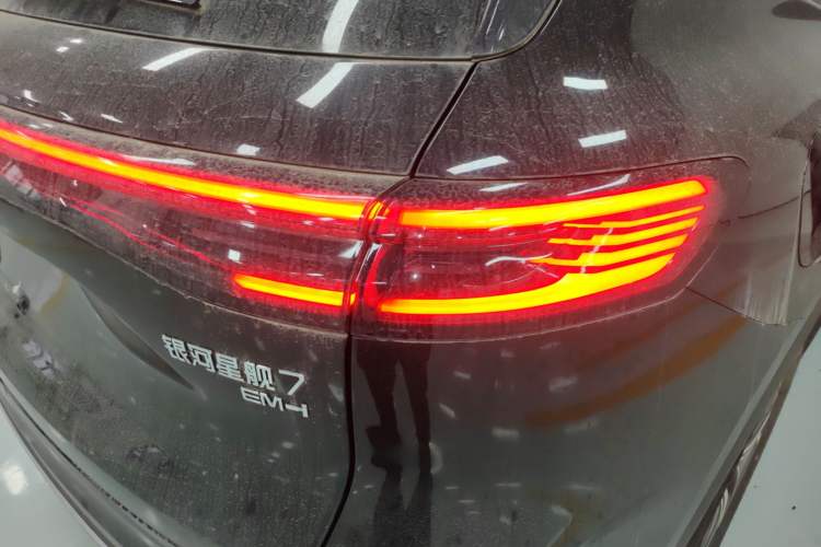 Used  Galaxy Xingjian 7 EM-i 2025 120km Launch+ Version
