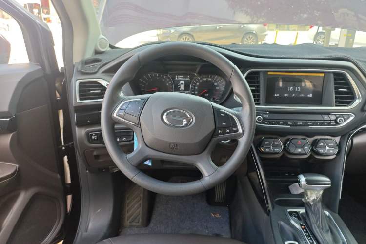 Used GAC Trumpchi GS4 2016 235T G-DCT Elite Edition
