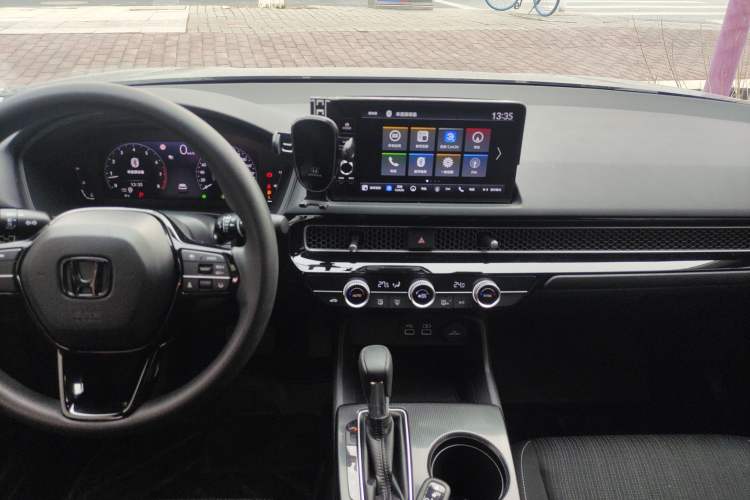 Used Honda Civic 2022 240TURBO CVT Dynamic Edition