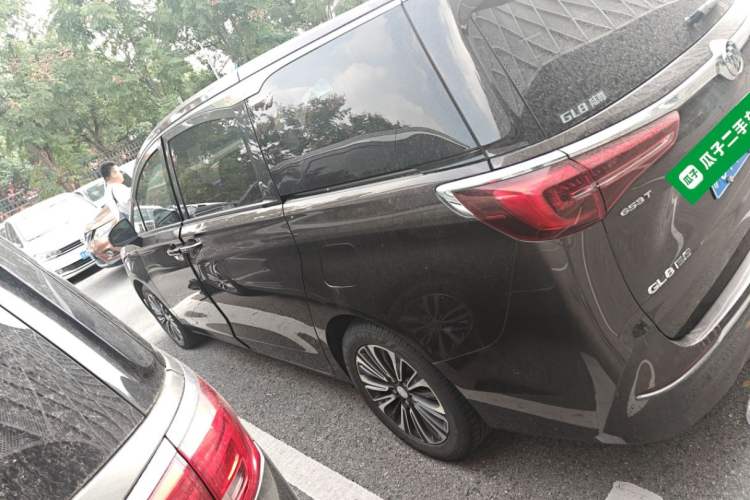 Used Buick GL8 2021 ES Landtrek 653T Luxury Model
