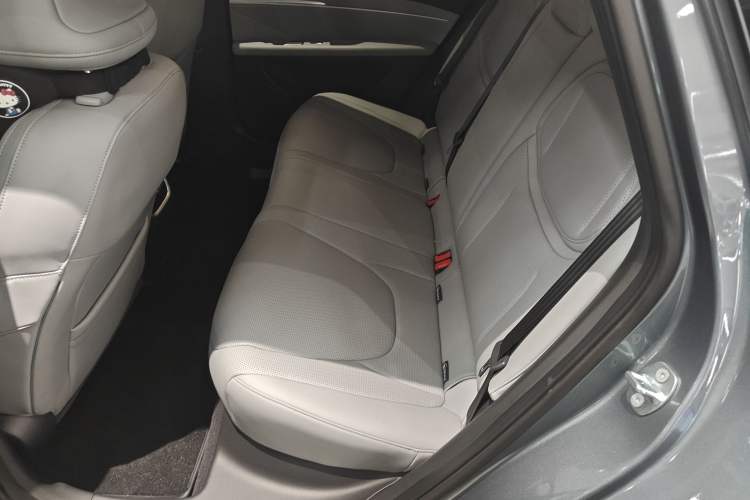 Used XPeng MONA M03 2024 620 with Ultra-Long Range
