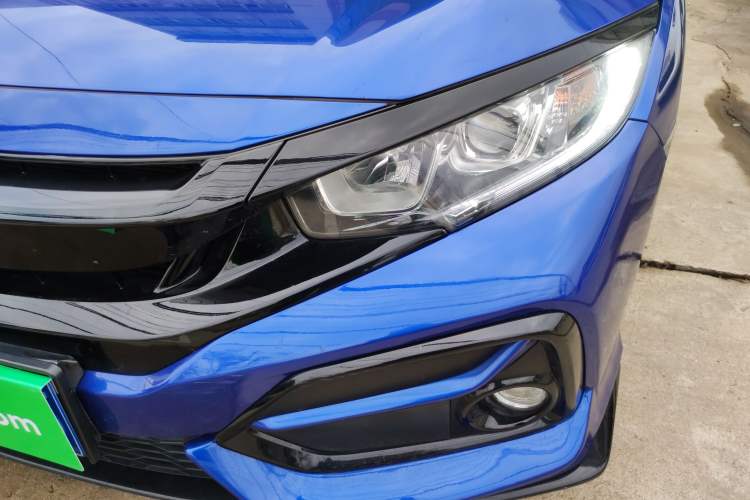 Used Honda Civic 2021 HATCHBACK 220TURBO CVT New Trendsetter
