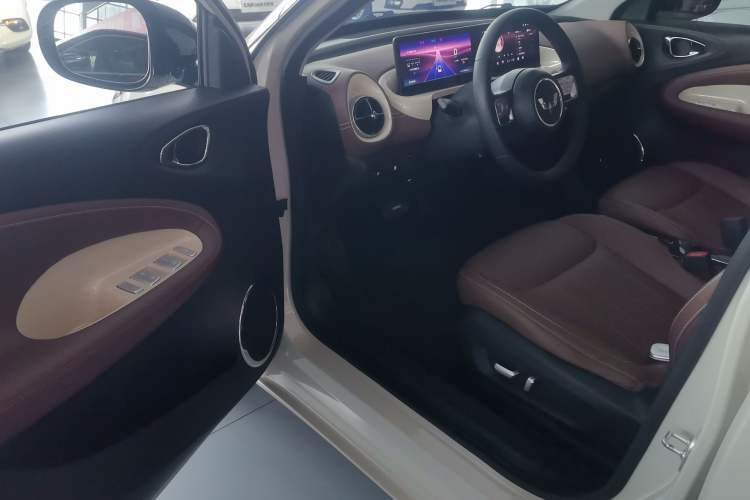 Used Wuling Bingo 2023 410 km Lingxi Deluxe Edition