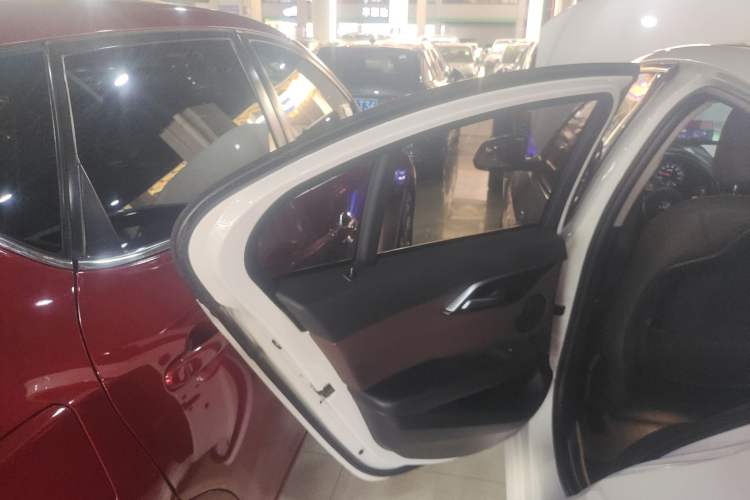 Used BMW 1 Series 2020 125i Leading Model M Sport Package
