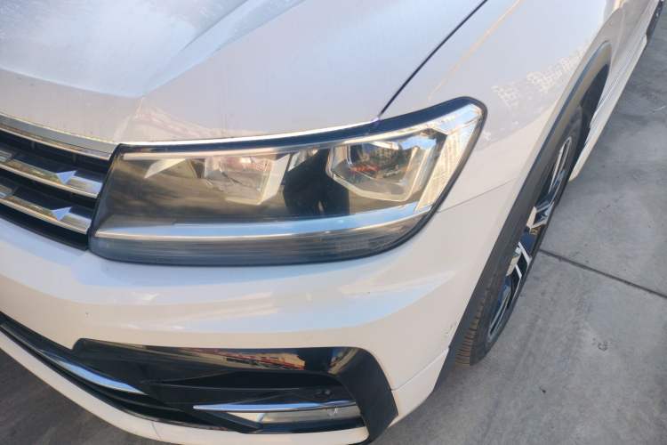 Used Volkswagen Tiguan L 2021 330TSI Automatic Two-Wheel Drive R-Line Enhanced Edition
