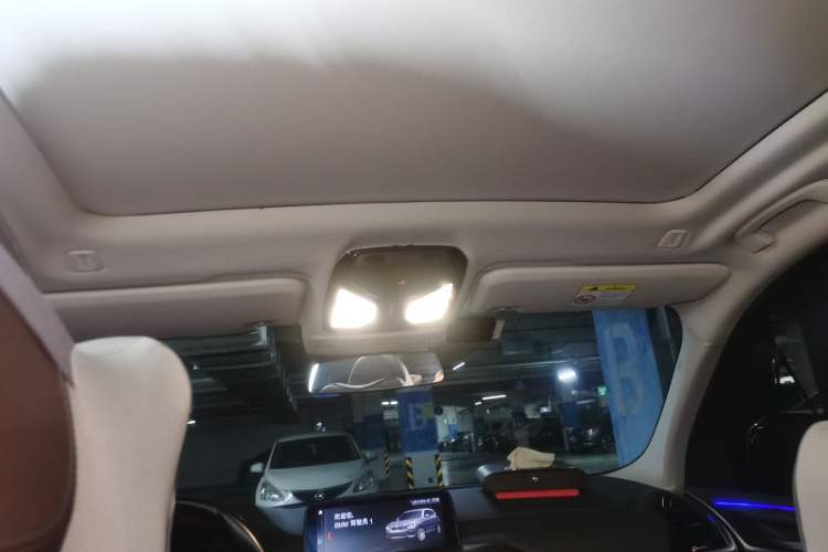 Used BMW X3 2018 xDrive28i Luxury Package China VI Emission Standard