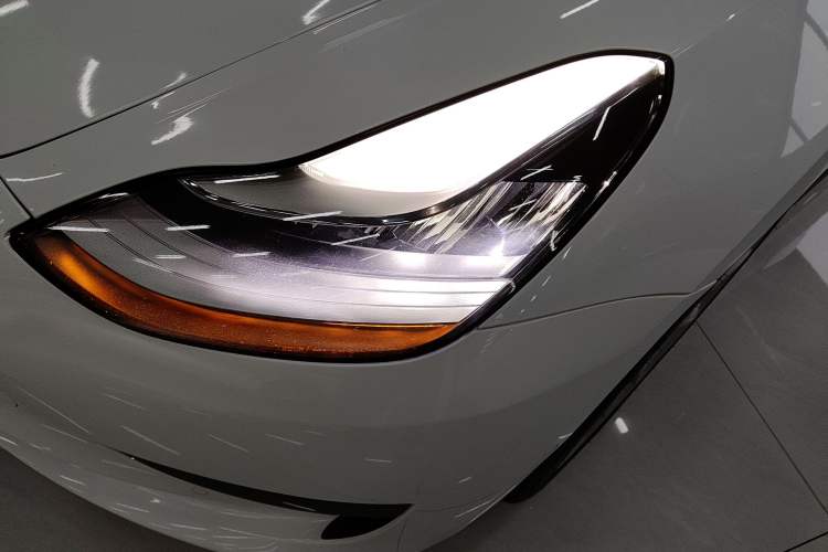 Used Tesla Model 3 2019 Standard Range Rear-Drive Upgraded Version