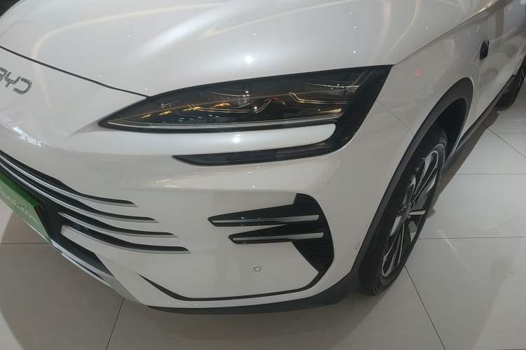 Used BYD Song PLUS New Energy 2025 DM-i Smart Drive 112KM Prestige Model