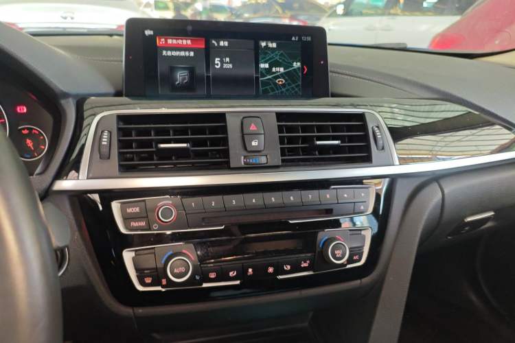 Used BMW 3 Series 2018 320Li Leading Model M Sport Package
