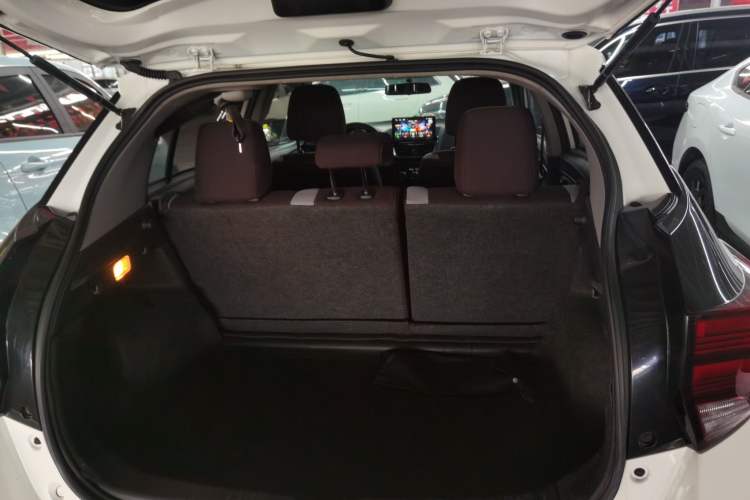 Used Toyota YARiS L 2022 X-Trail 1.5L CVT Leading PLUS Edition