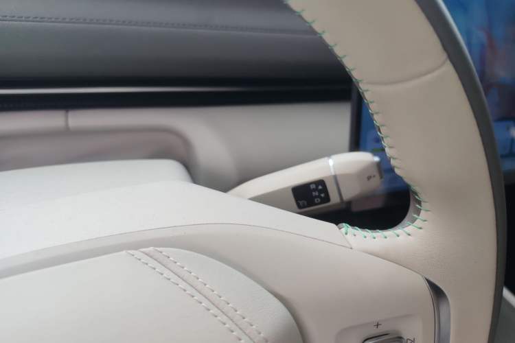 Used  L07 2024 530Max Pure Electric Version