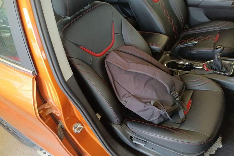 Used Soueast DX3 2018 1.5L Manual Luxury Model