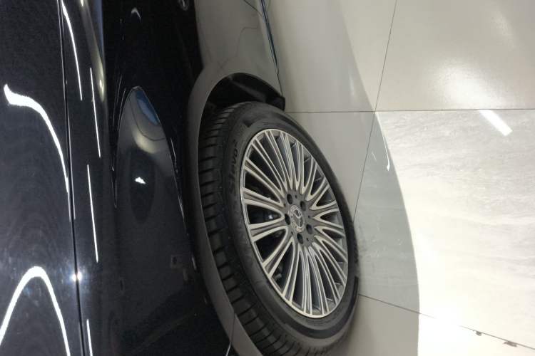 Used Mercedes-Benz E-Class 2023 E 300 L Stylish Model