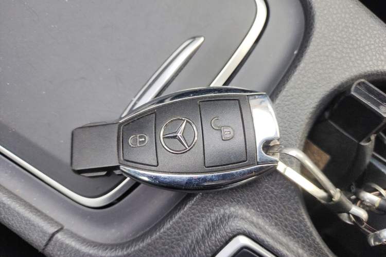 Used Mercedes-Benz GLA 2017 GLA 200 Fashion Model
