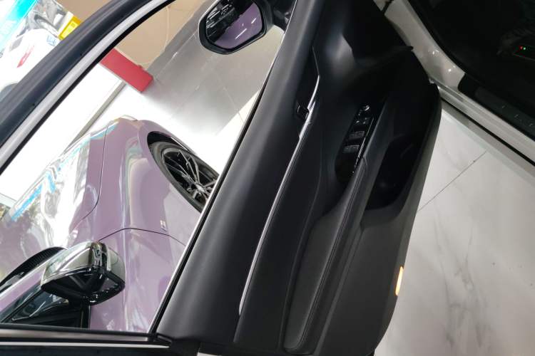 Used Toyota Camry 2021 2.5G Luxury Edition
