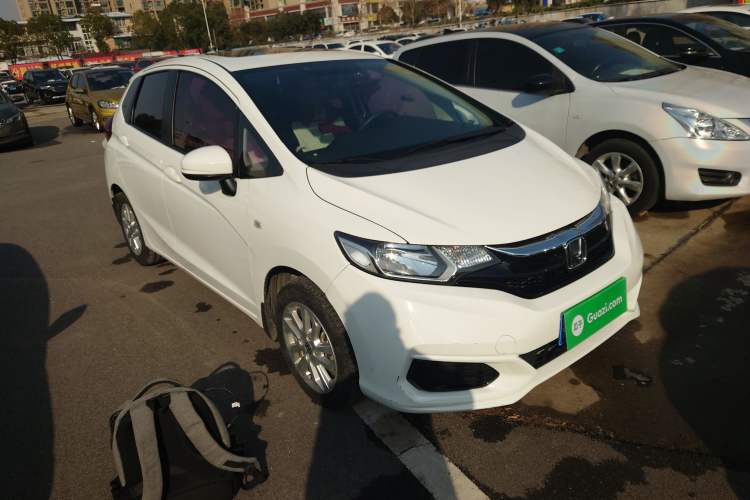 Used Honda Fit 2018 1.5L CVT Comfort Sunroof Version