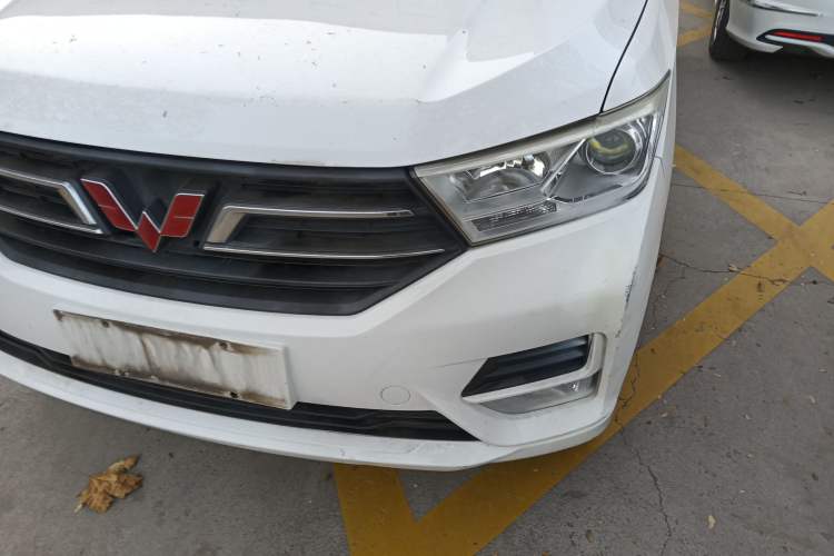 Used Wuling Hongguang 2018 1.5L S Standard Version L2B
