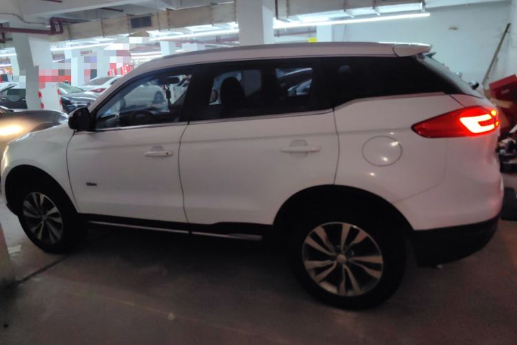 Used Geely Auto Emgrand X7 Sport 2016 1.8TD Automatic ZhiShang Model
