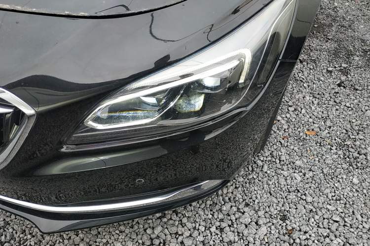 Used Buick LaCrosse 2018 28T Elite Edition
