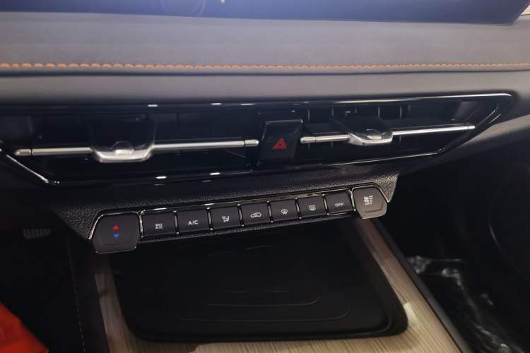 Used Changan X7 PLUS 2024 1.5T Automatic Smart Enjoyment 5-Seater