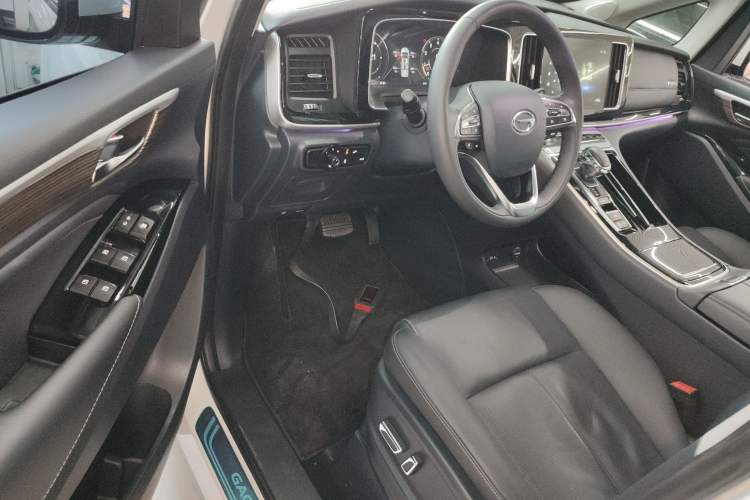 Used GAC Trumpchi M8 2021 Master Series 390T Prestige Edition
