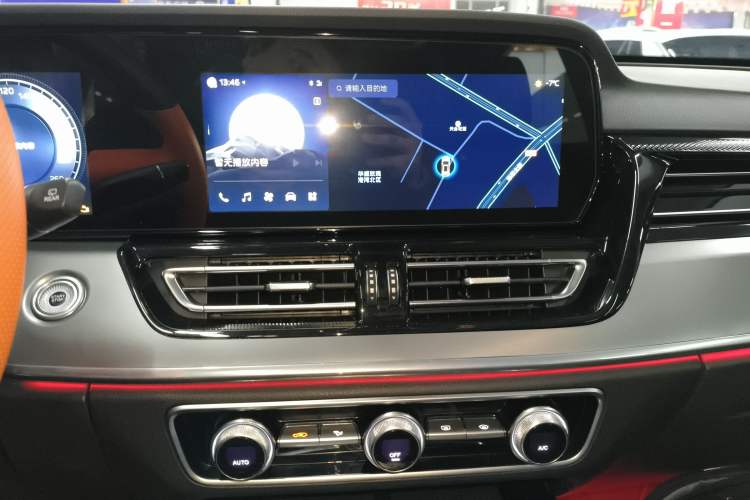 Used Hongqi HS5 2023 2.0T Qixiang Pro Edition
