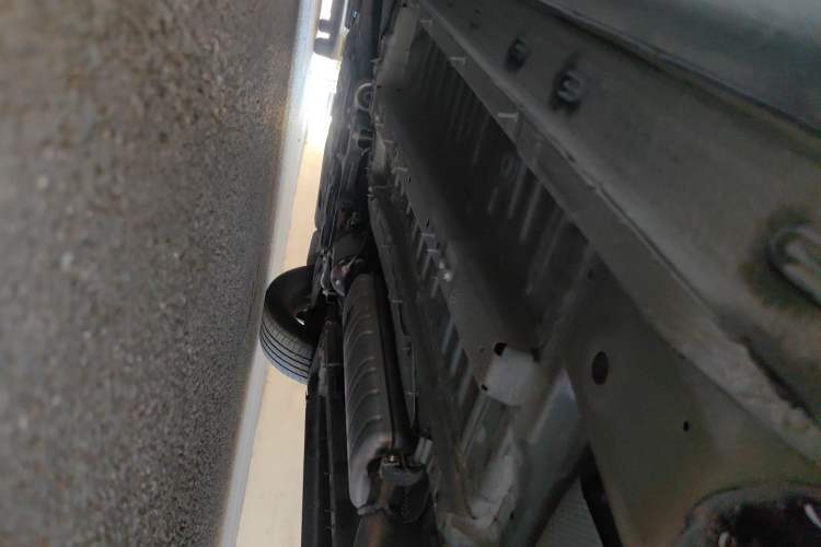 Used Chery Tiggo 8 L 2024 2.0T Two-Wheel Drive Prestige Version 5 Seats
