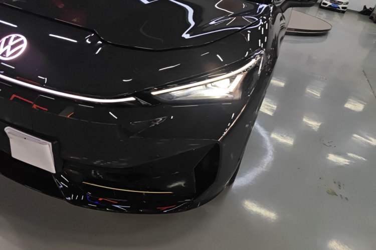 Used Volkswagen ID.UNYX 2025 Pro model
